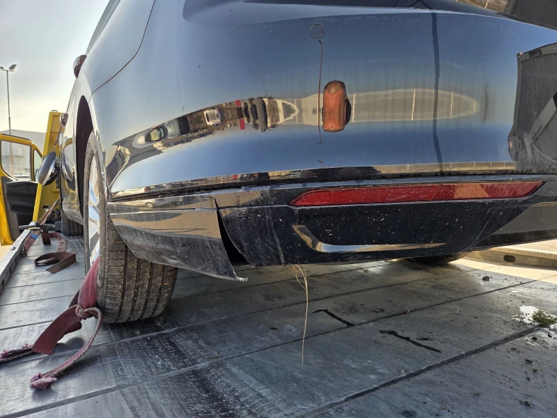 VW Passat, снимка 13 - Автомобили и джипове - 52923435