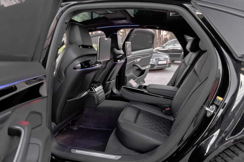 Audi A8 LONG 3xS-Line, снимка 12 - Автомобили и джипове - 53130049
