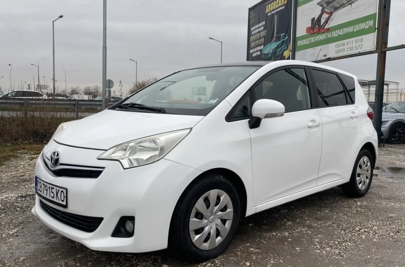 Toyota Verso S 1.4 D4D panorama, снимка 2 - Автомобили и джипове - 53274446