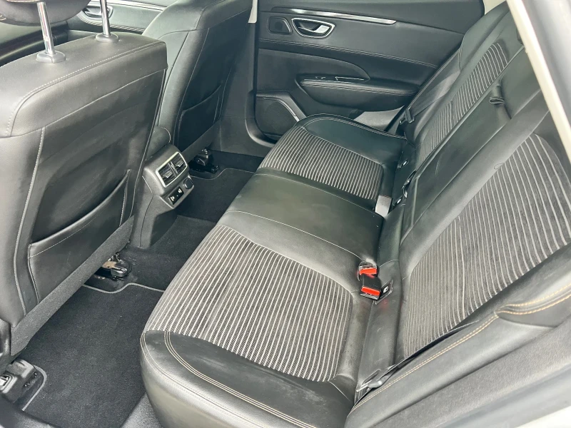 Renault Talisman 1.6 160 автомат панорама, снимка 14 - Автомобили и джипове - 53289643