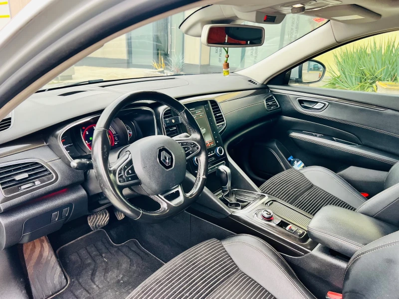 Renault Talisman 1.6 160 автомат панорама, снимка 12 - Автомобили и джипове - 53289643