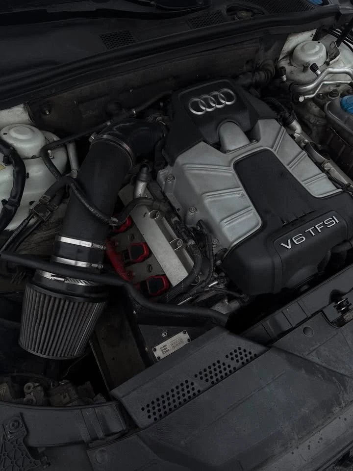 Audi S4 Quattro* * CARFAX* * АВТО КРЕДИТ* * , снимка 13 - Автомобили и джипове - 53186262
