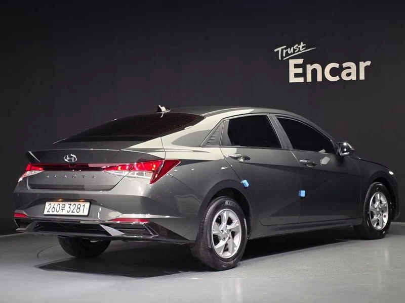 Hyundai Elantra 1.6 Automatic, снимка 2 - Автомобили и джипове - 55689784