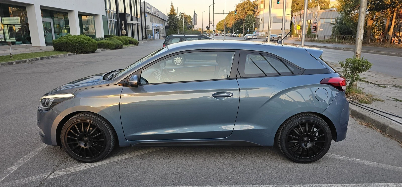 Hyundai I20 Coupe 1.4 16v 100 hp 6 MT LPG - изображение 7