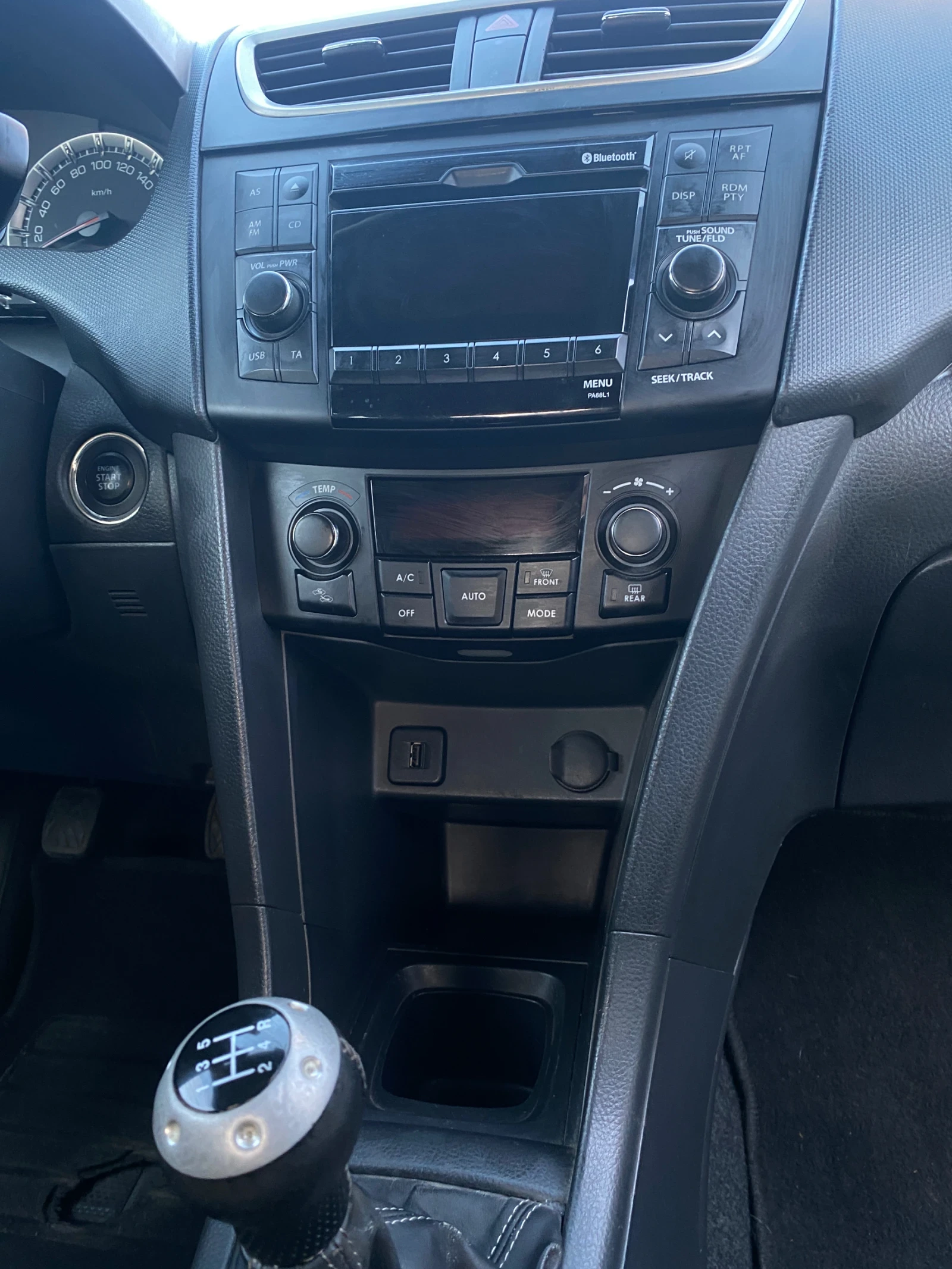Suzuki Swift 1.3 - изображение 4