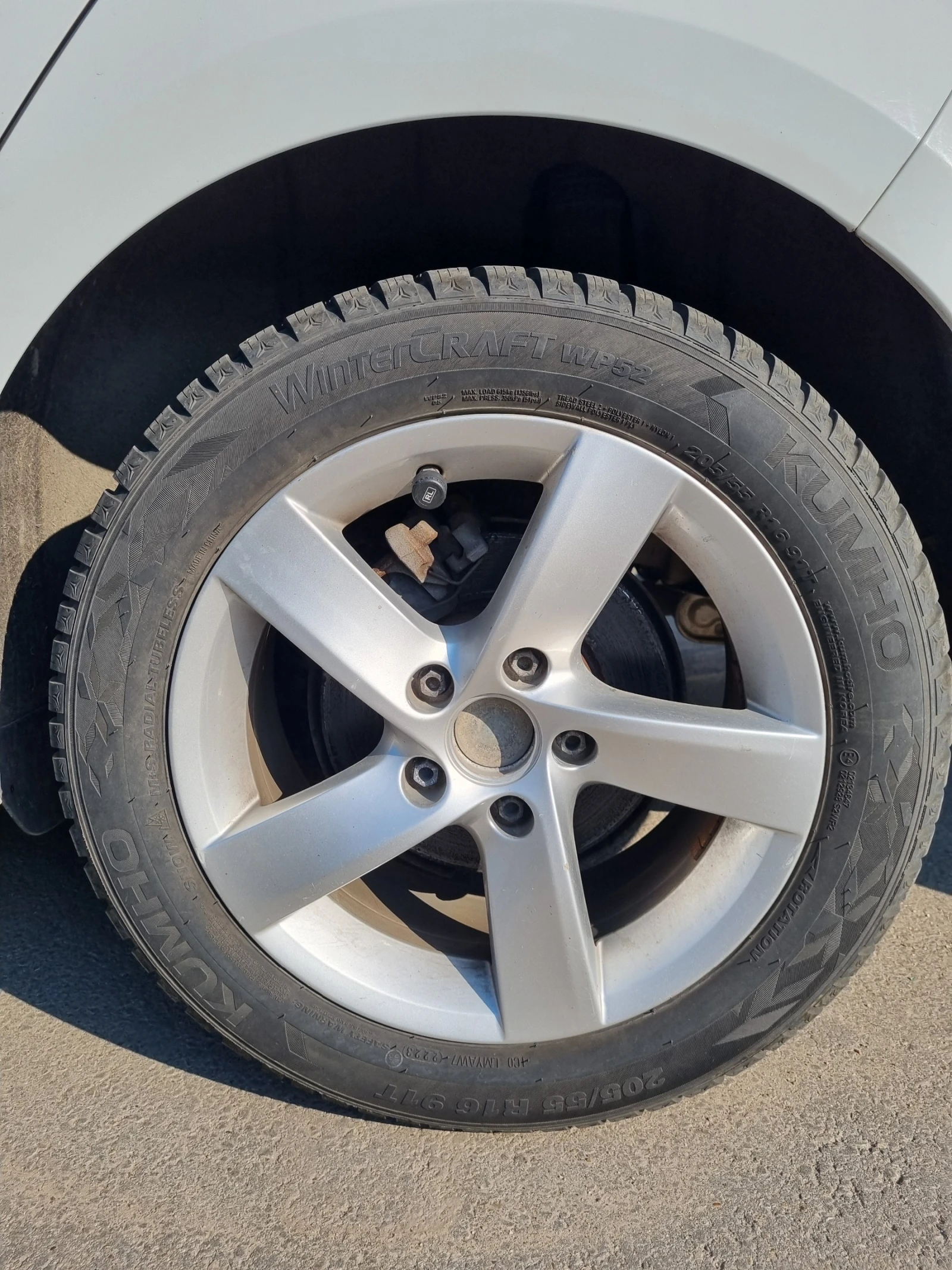 VW Golf 1, 6 TDI  110 | Mobile.bg   16