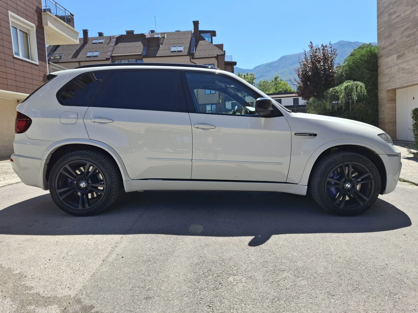 BMW X5M  Performance - изображение 8