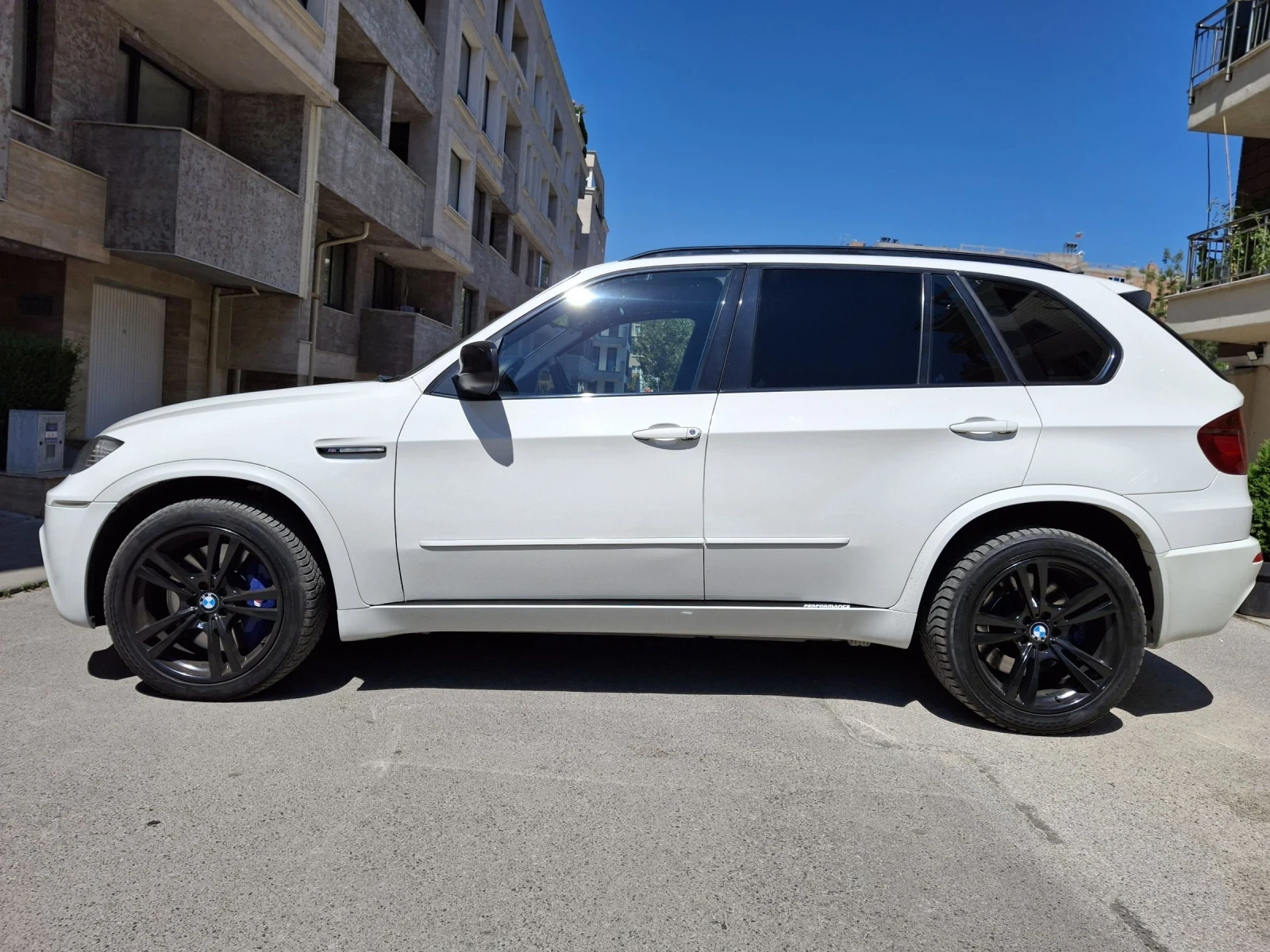 BMW X5M  Performance - изображение 4