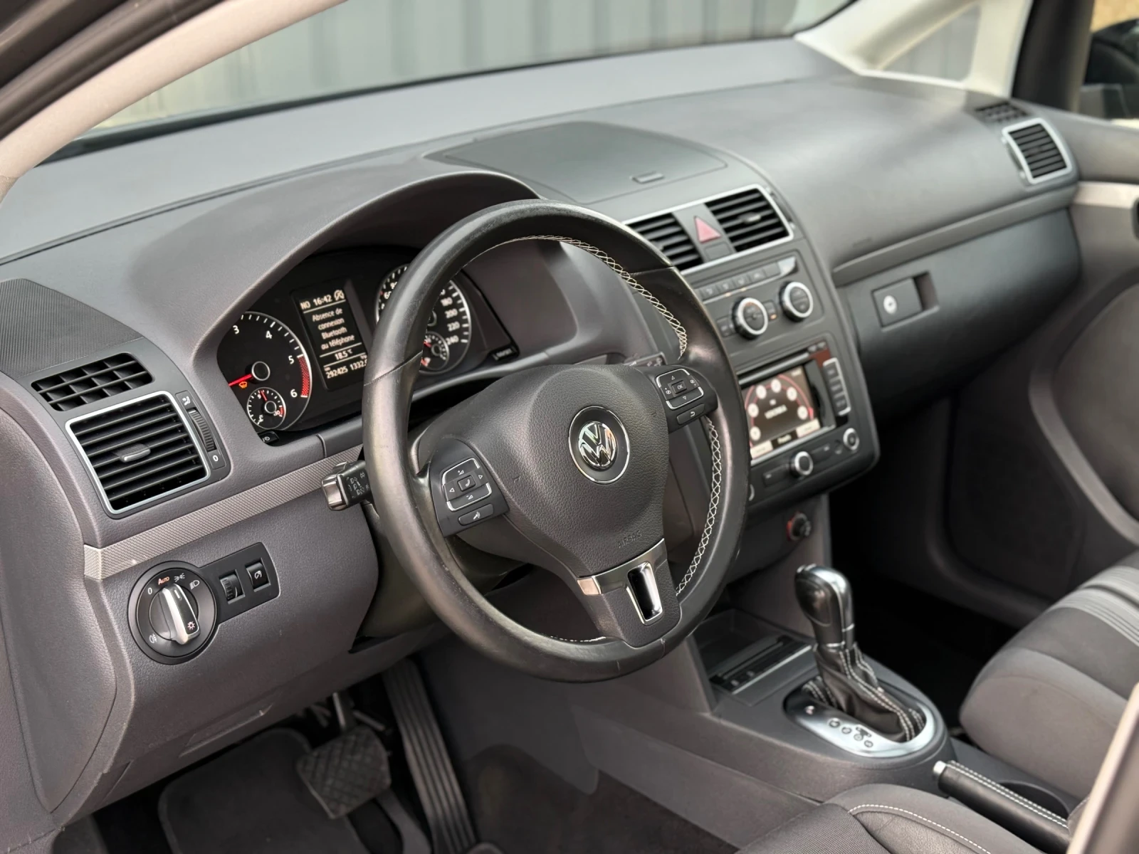 VW Touran MATCH CAMERA DSG 2.0 TDI  - изображение 9