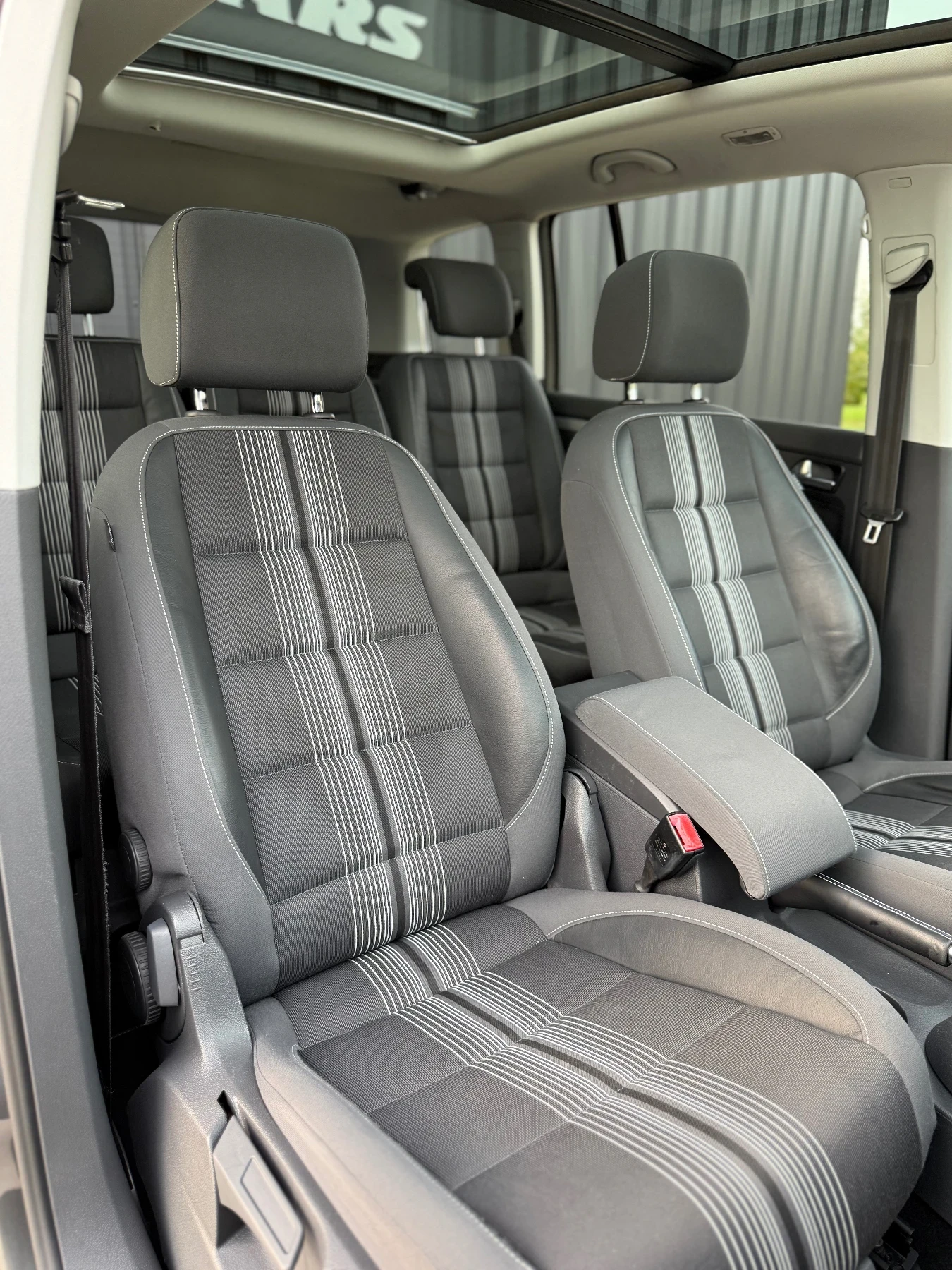 VW Touran MATCH CAMERA DSG 2.0 TDI  | Mobile.bg   14