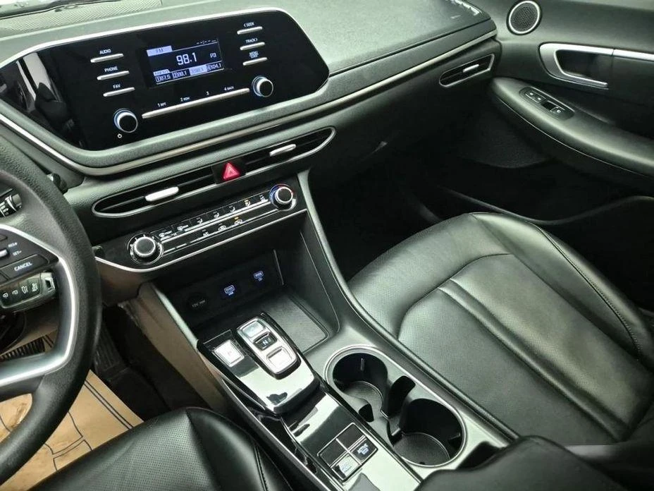 Hyundai Sonata  - изображение 8