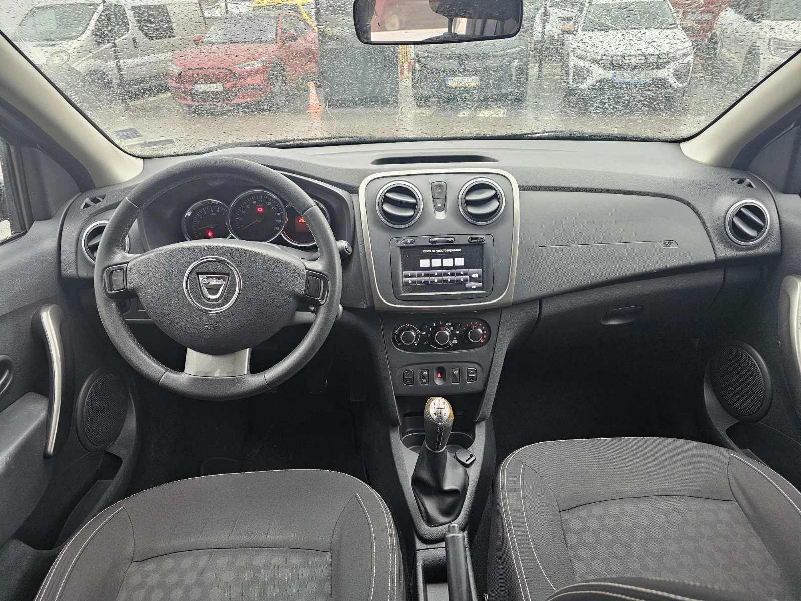 Dacia Logan dCi 90 к.с. Дизел Stop & Start - изображение 7