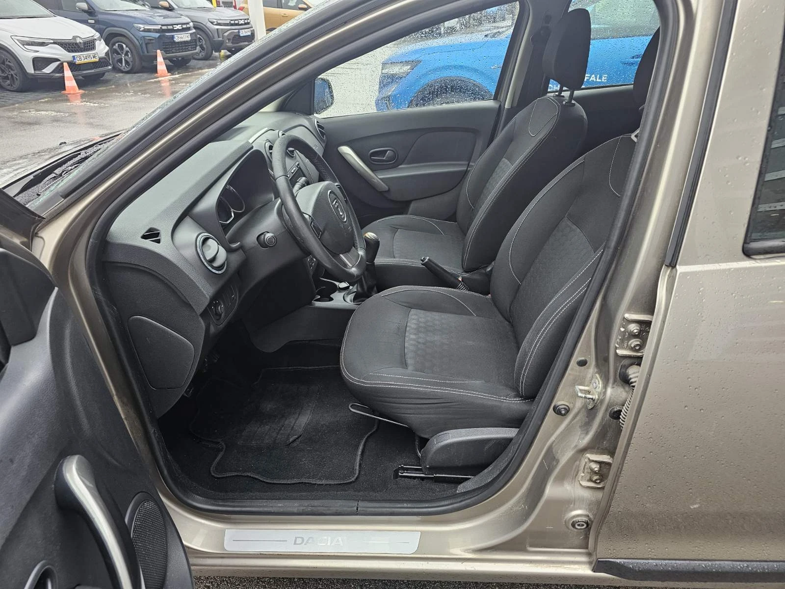 Dacia Logan dCi 90 к.с. Дизел Stop & Start - изображение 10