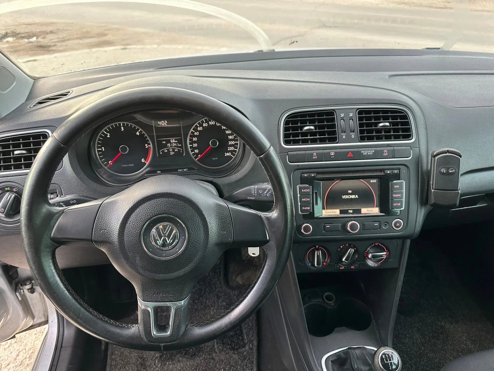 VW Polo 1.2 ТДИ - изображение 7