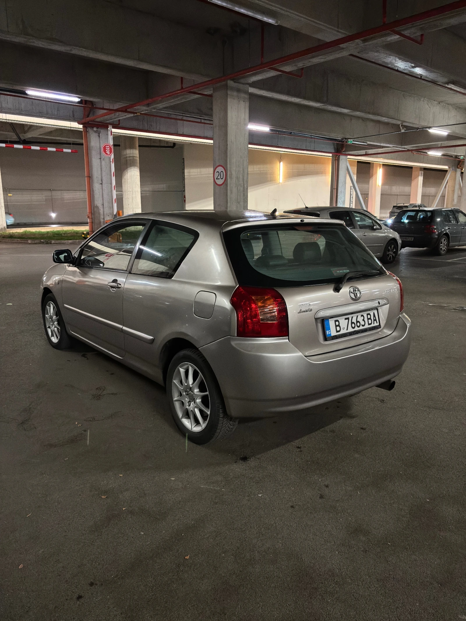 Toyota Corolla T sport - изображение 5