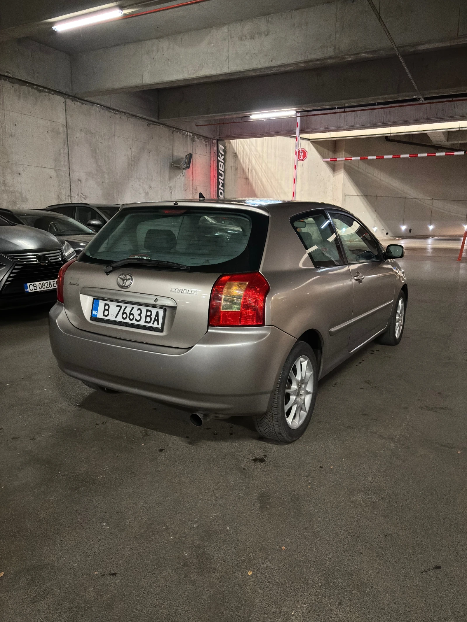 Toyota Corolla T sport - изображение 3