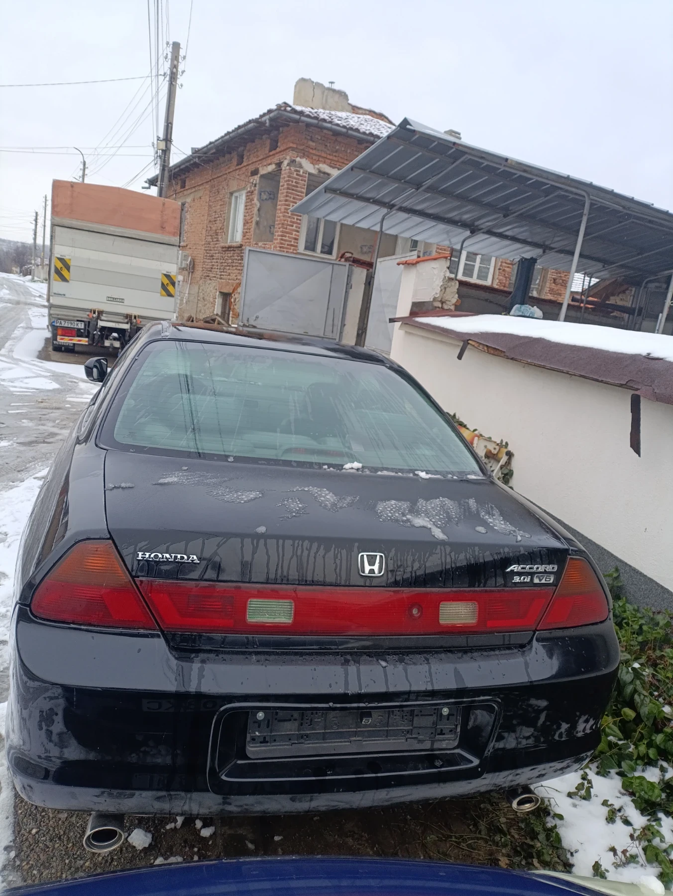 Honda Accord 3.0 - изображение 3