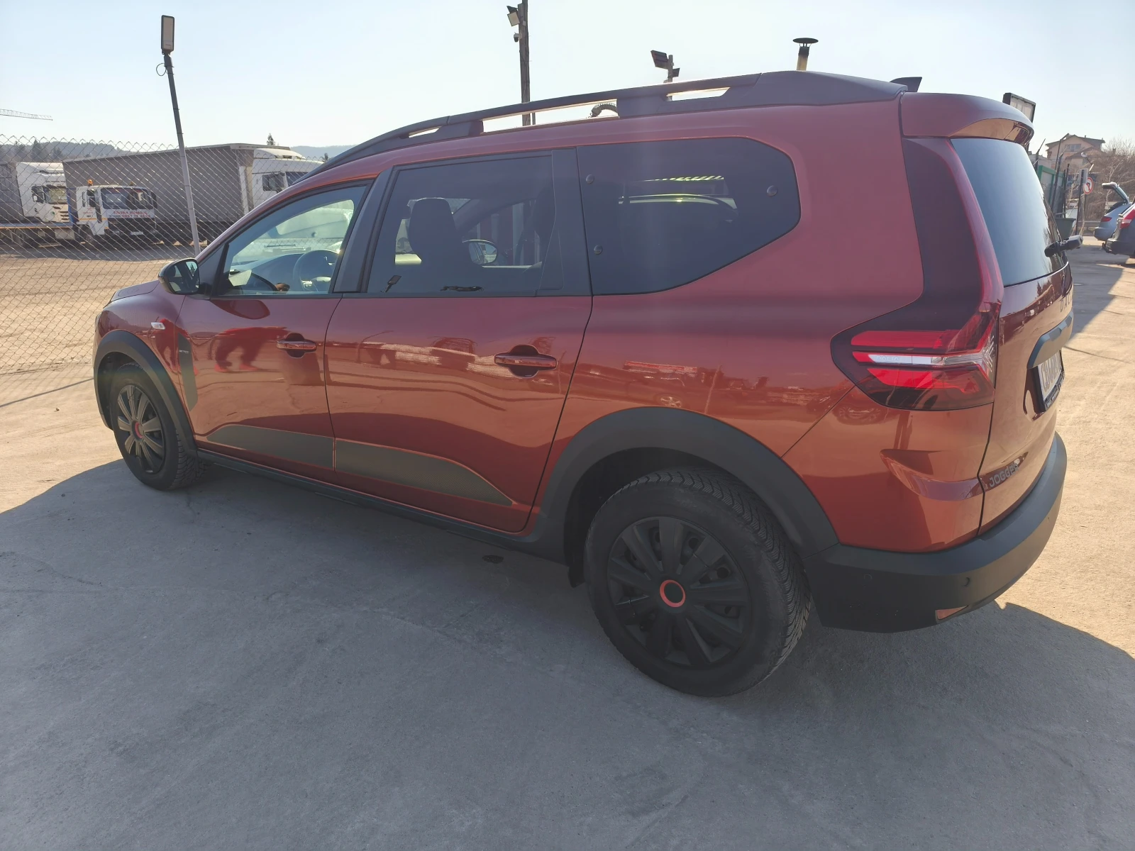 Dacia Jogger Extreme Eco-G 100 6+ 1, снимка 5 - Автомобили и джипове - 53936841