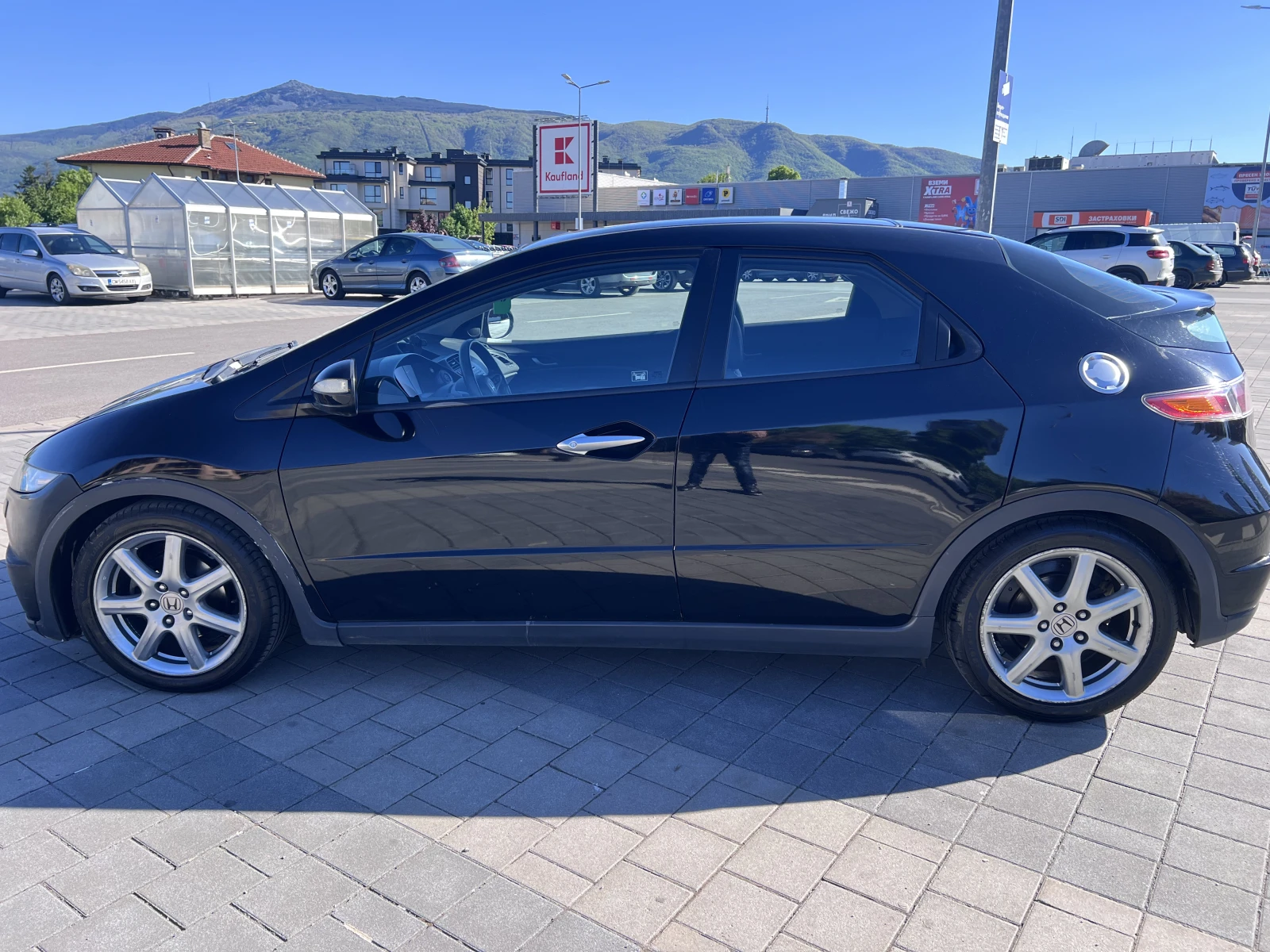 Honda Civic, снимка 2 - Автомобили и джипове - 54556313