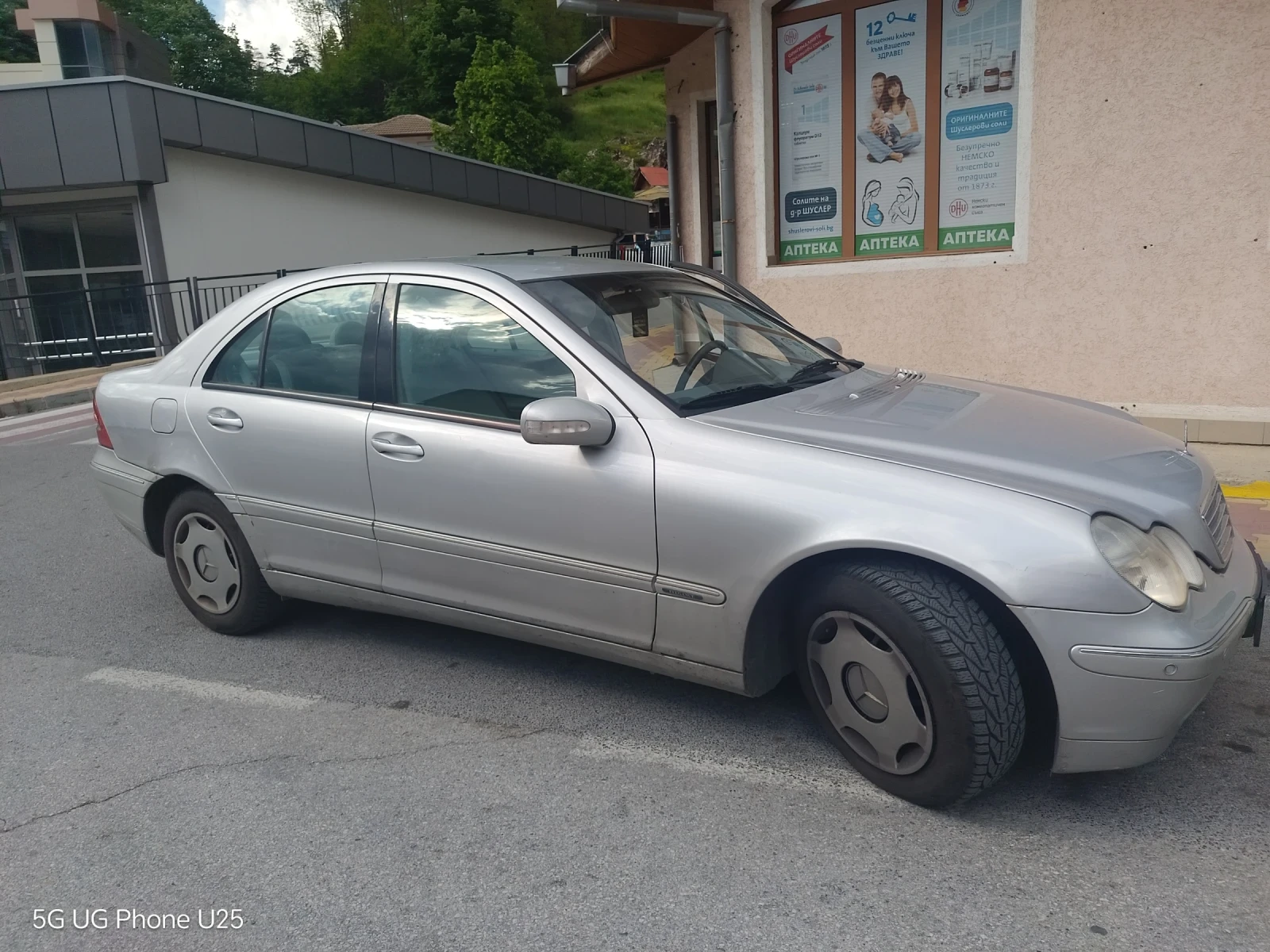 Mercedes-Benz 220, снимка 6 - Автомобили и джипове - 54753117