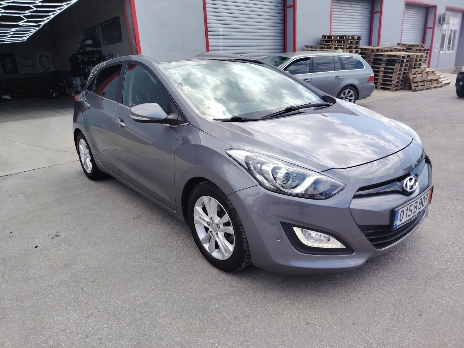 Hyundai I30 1.6i, снимка 2 - Автомобили и джипове - 55153033