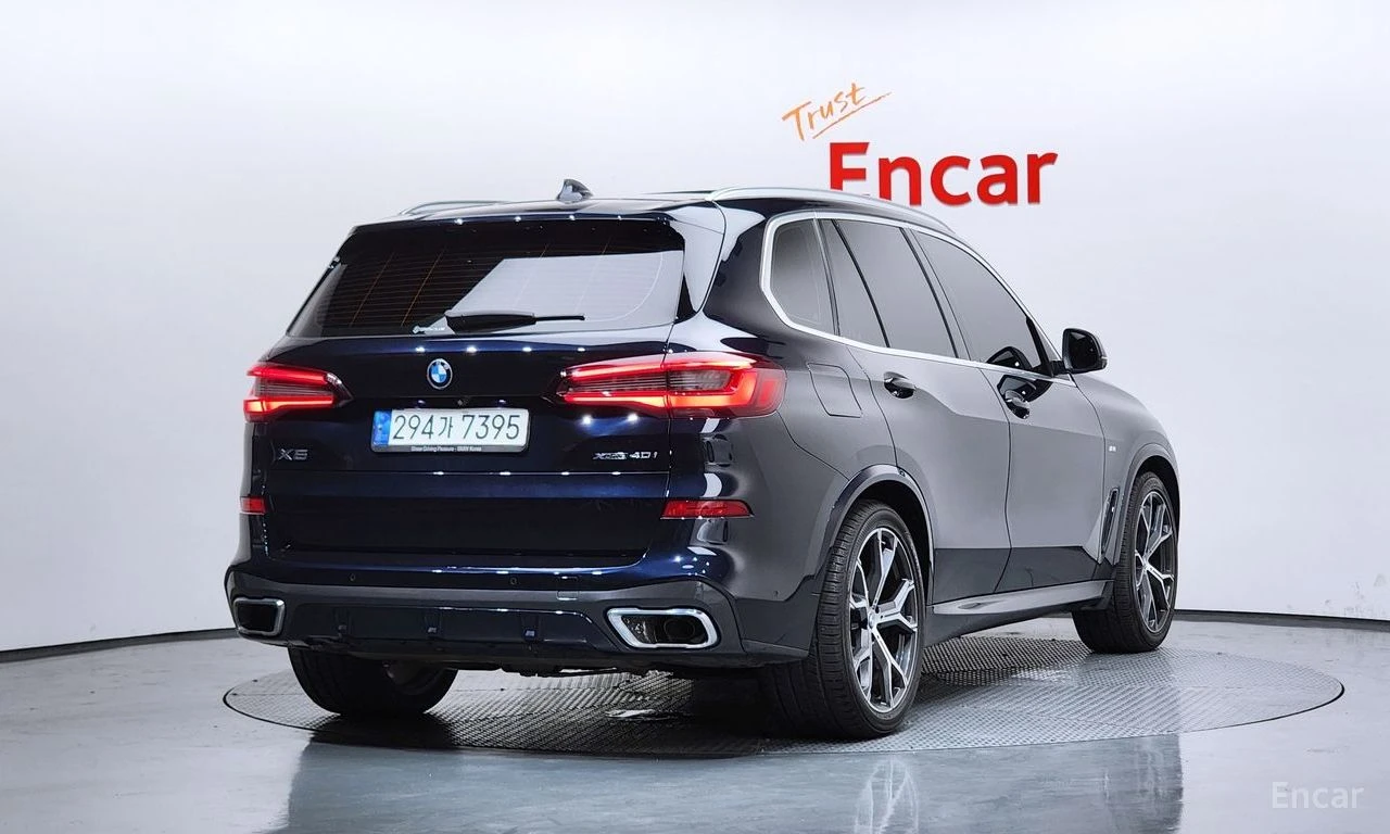 BMW X5M ОБДУХВАНЕ * ДИСТРОНИК * HEAD-UP * H/K * , снимка 3 - Автомобили и джипове - 55189090