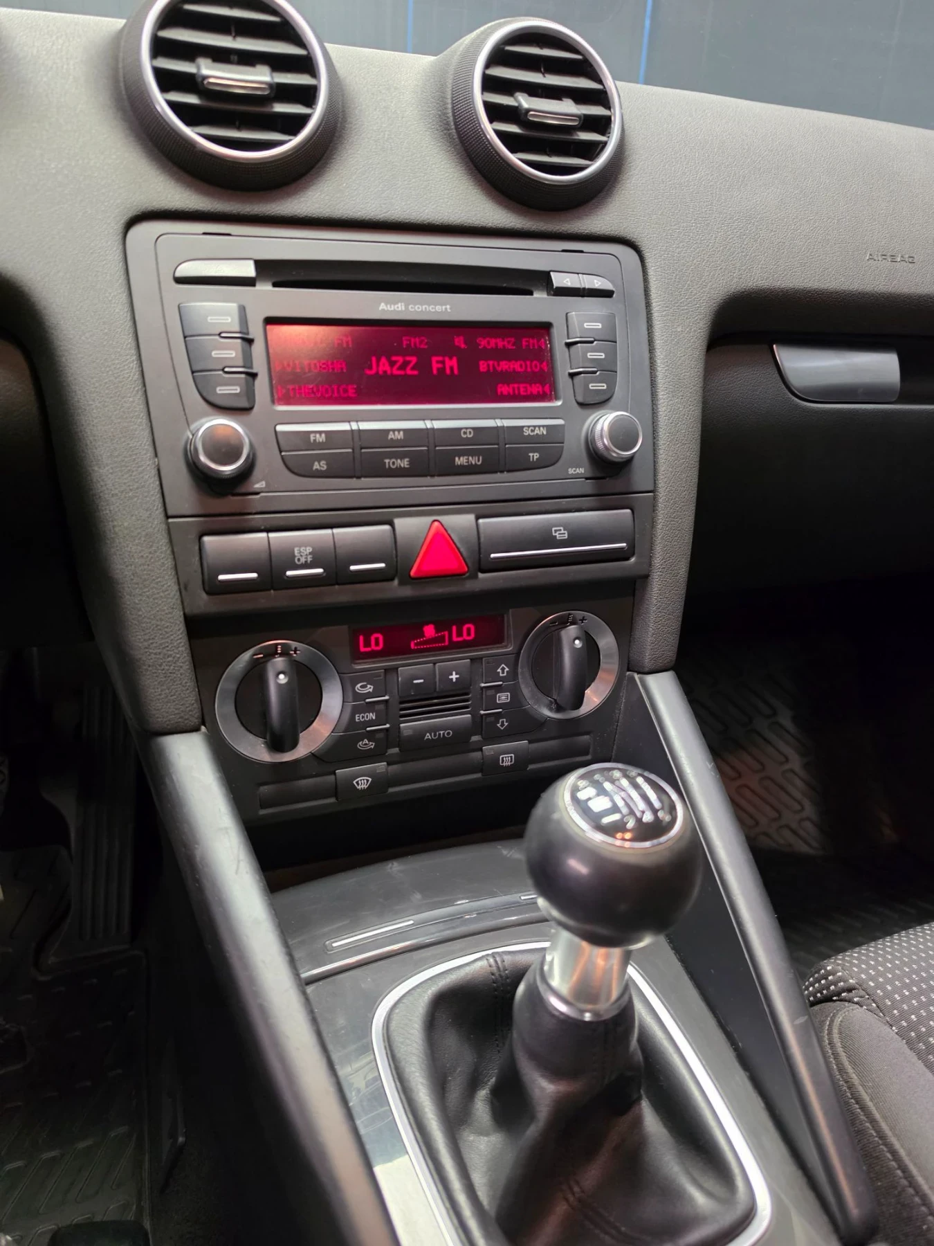 Audi A3 2.0TDI* 170к.с* ПАРКТРОНИК* ТЕМПОМАТ , снимка 6 - Автомобили и джипове - 55653870