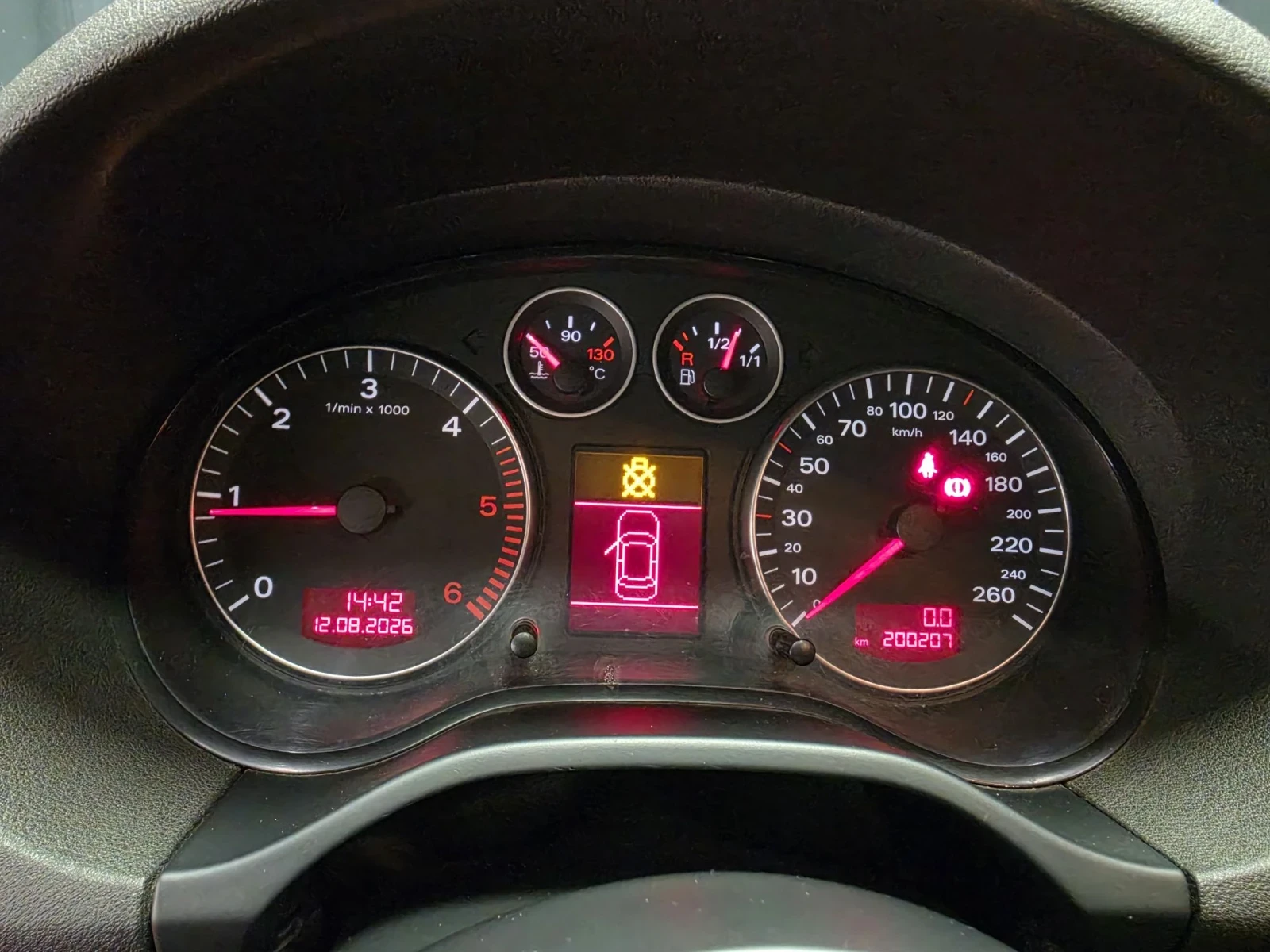 Audi A3 2.0TDI* 170к.с* ПАРКТРОНИК* ТЕМПОМАТ , снимка 9 - Автомобили и джипове - 55653870