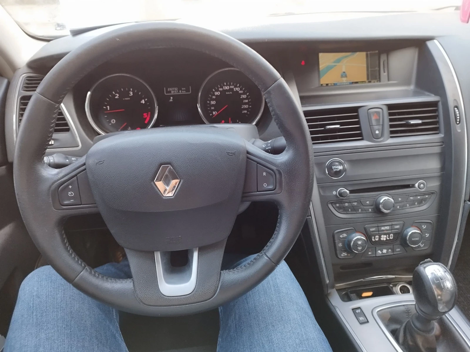 Renault Latitude, снимка 7 - Автомобили и джипове - 56021463