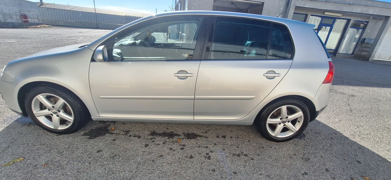 VW Golf Golf 5 1.4 TSI, снимка 2 - Автомобили и джипове - 56334906