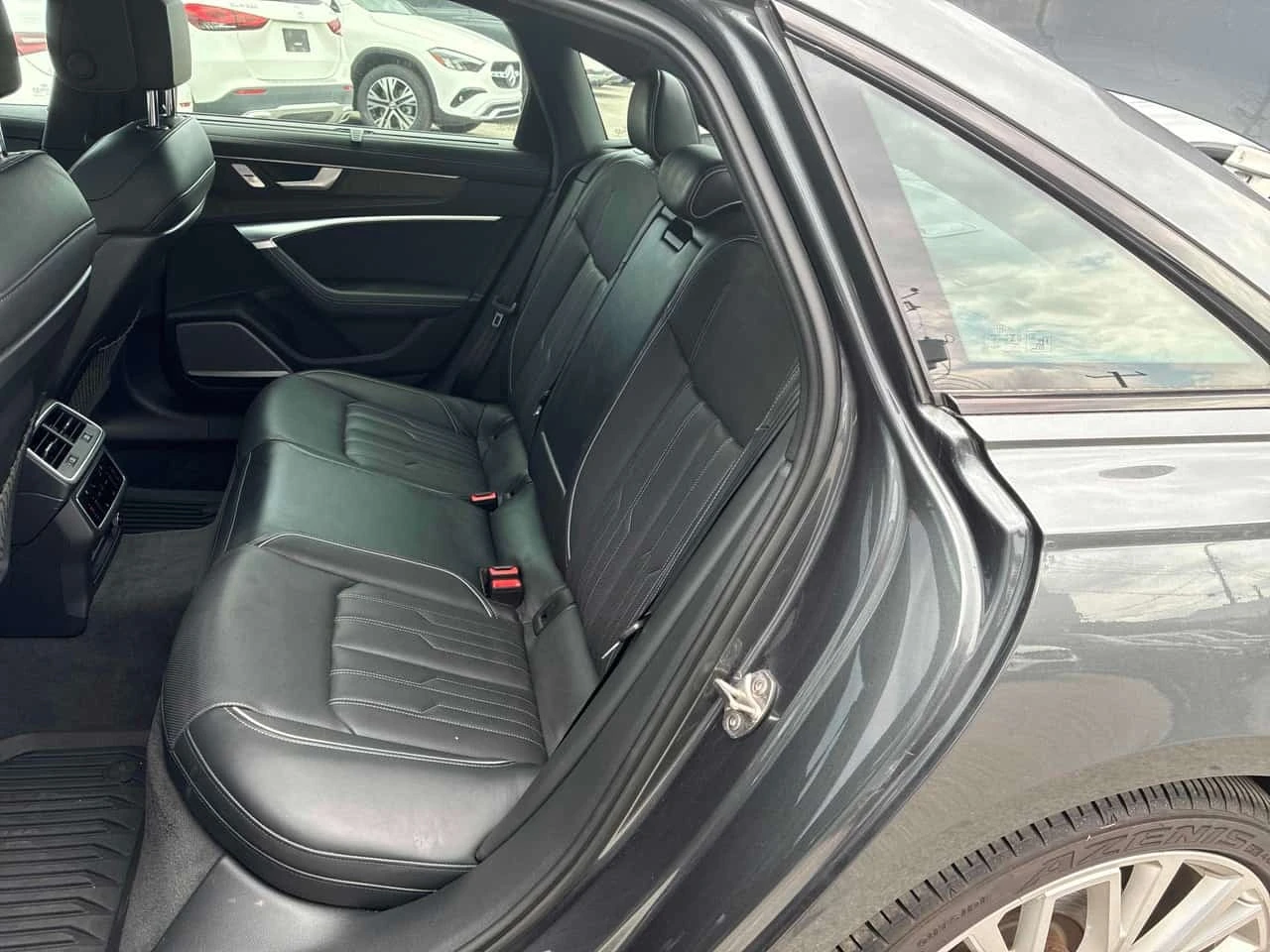 Audi A6 * Technik * CARFAX * ЦЕНА ДО БГ, снимка 10 - Автомобили и джипове - 56505095
