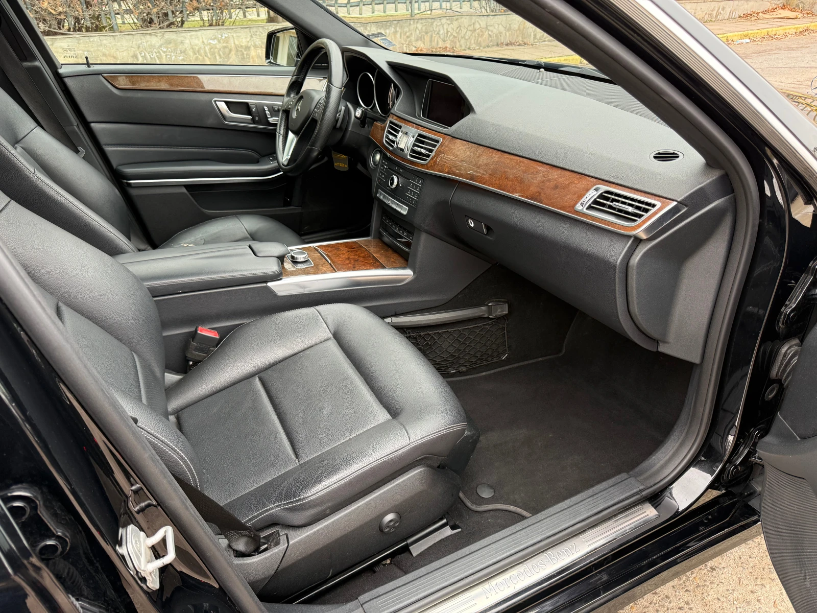 Mercedes-Benz E 350 4Matic Facelift Harman/Kardon | Mobile.bg � ����������� 15