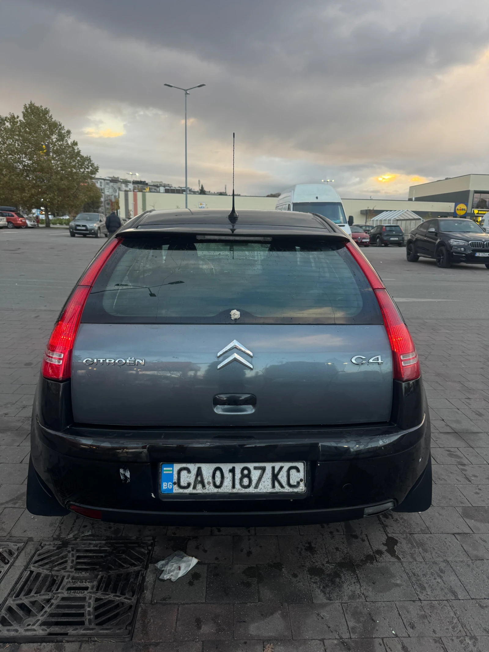 Citroen C4 1.6 HDI, снимка 5 - Автомобили и джипове - 56683317
