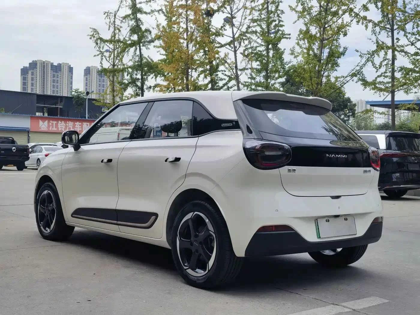 DONGFENG Box, снимка 4 - Автомобили и джипове - 56690065