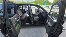 Rolls-Royce Cullinan BLACK BADGE CULLIAN, снимка 12
