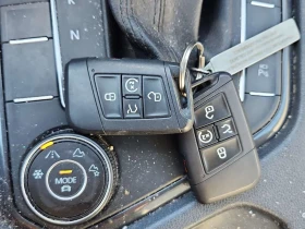 VW Tiguan Highline/CARFAX/Подгрев/Панорама/, снимка 8