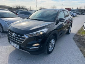     Hyundai Tucson Top