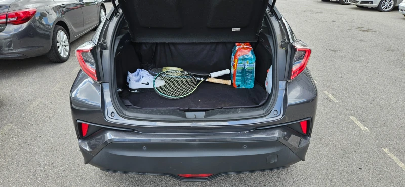 Toyota C-HR 1.8 Hybrid E-CVT Lounge, снимка 17 - Автомобили и джипове - 50361650