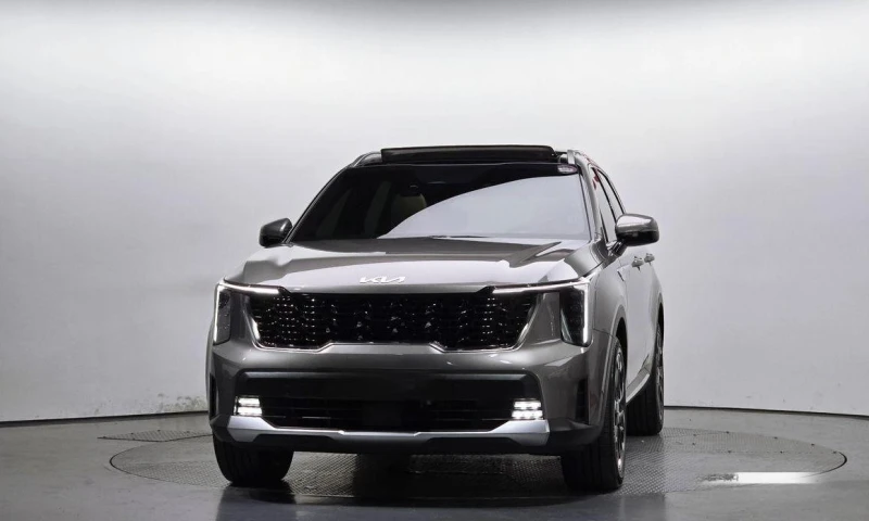 Kia Sorento Gasoline 2.5T 2WD Prestige, снимка 3 - Автомобили и джипове - 52109046