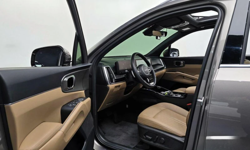 Kia Sorento Gasoline 2.5T 2WD Prestige, снимка 10 - Автомобили и джипове - 52109046