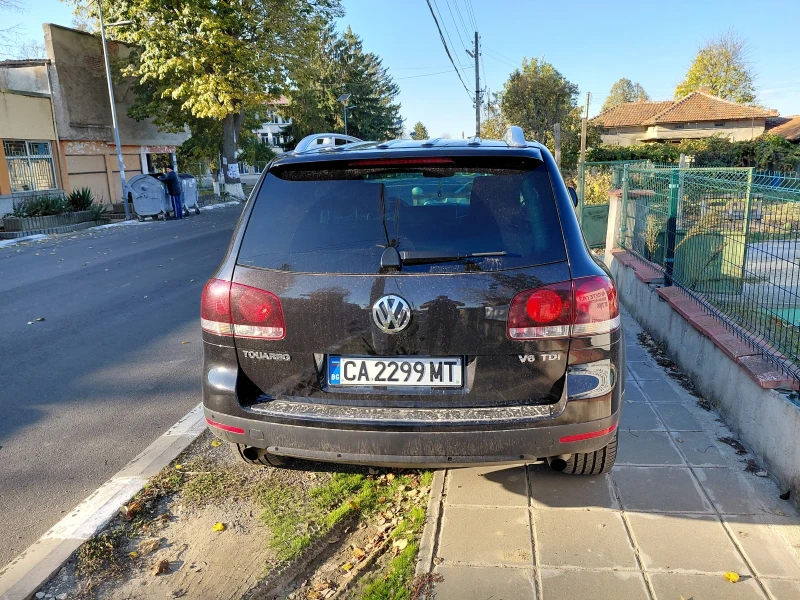 VW Touareg, снимка 2 - Автомобили и джипове - 52156867