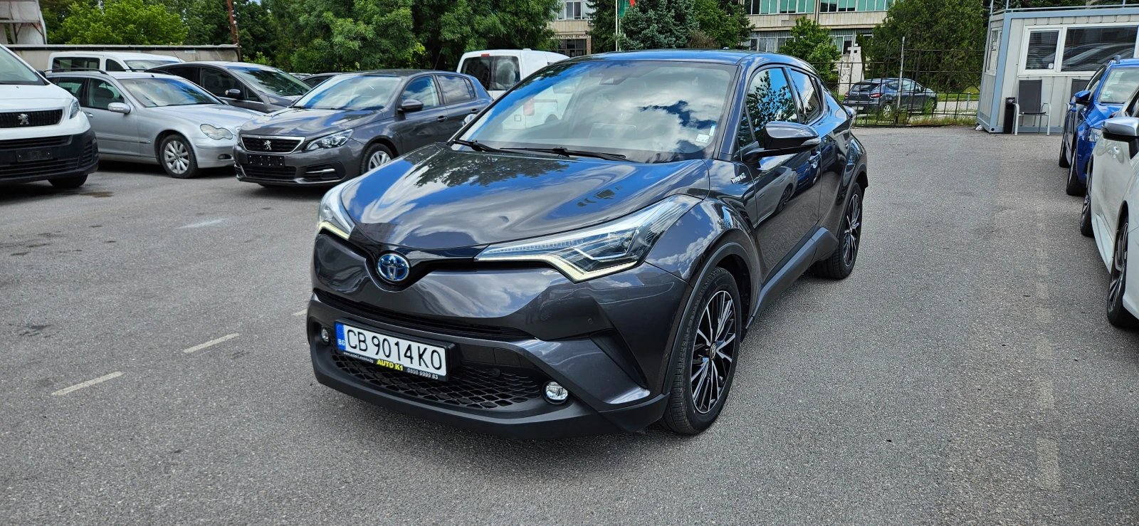 Toyota C-HR 1.8 Hybrid E-CVT Lounge, снимка 1