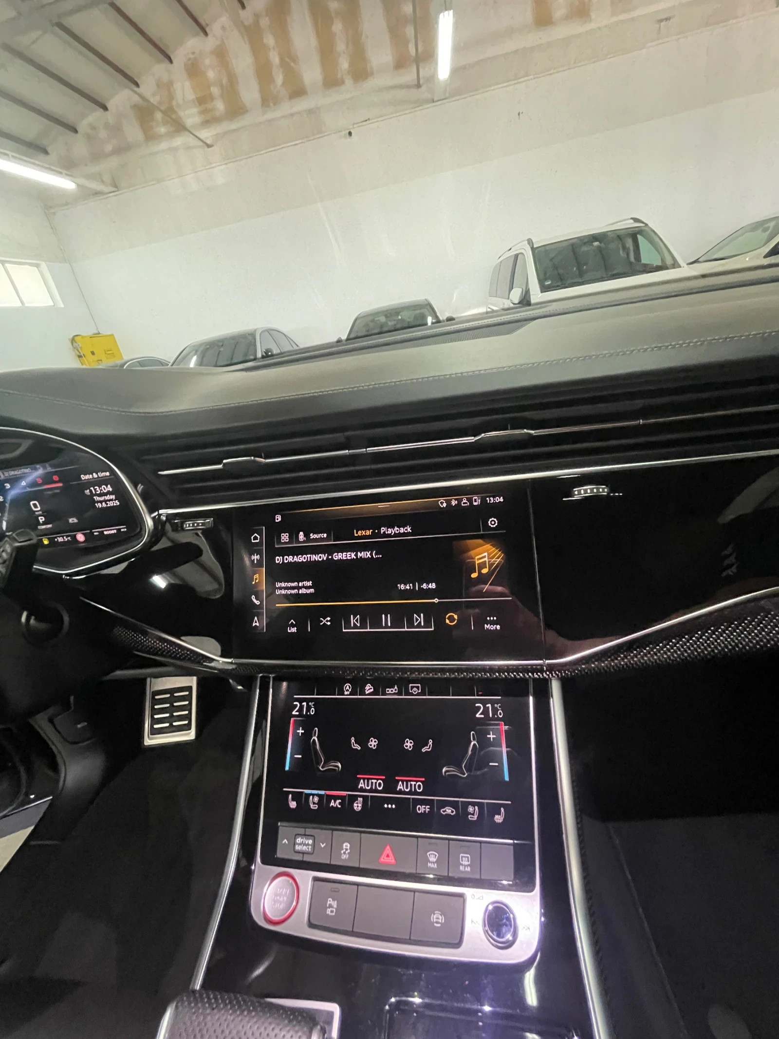Audi SQ8 B&O /CARBON/ | Mobile.bg   14