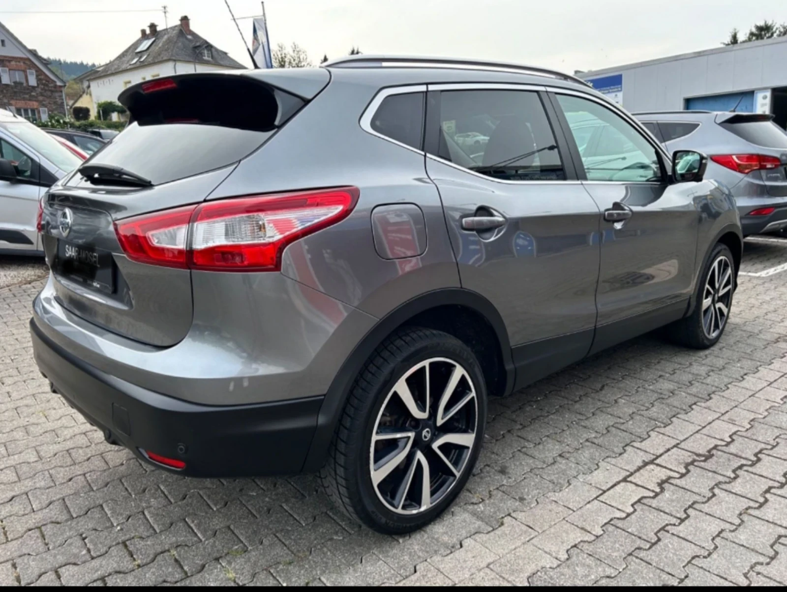 Nissan Qashqai Pano/camera/Кожа/Automatic - изображение 4