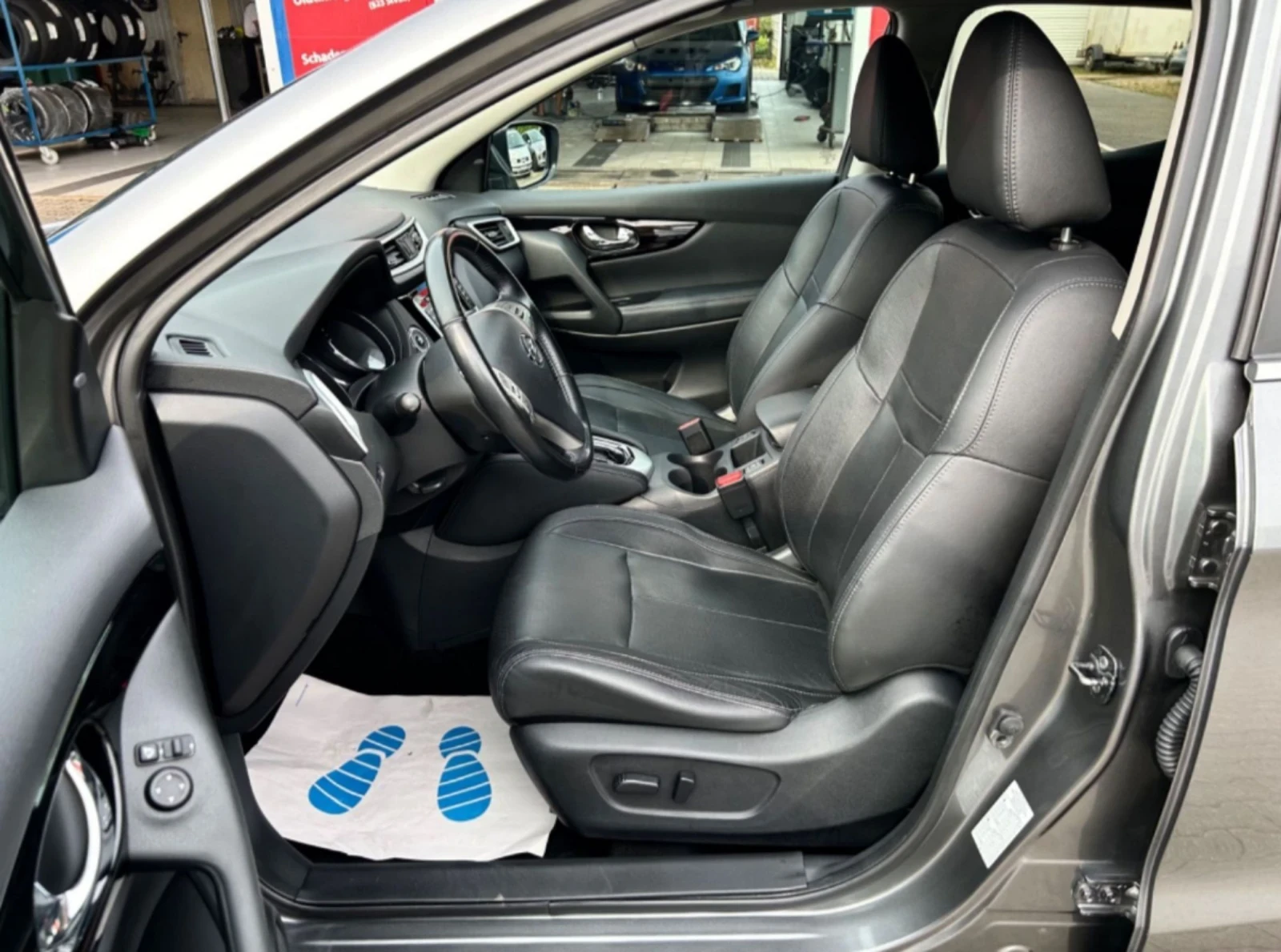 Nissan Qashqai Pano/camera/Кожа/Automatic - изображение 7