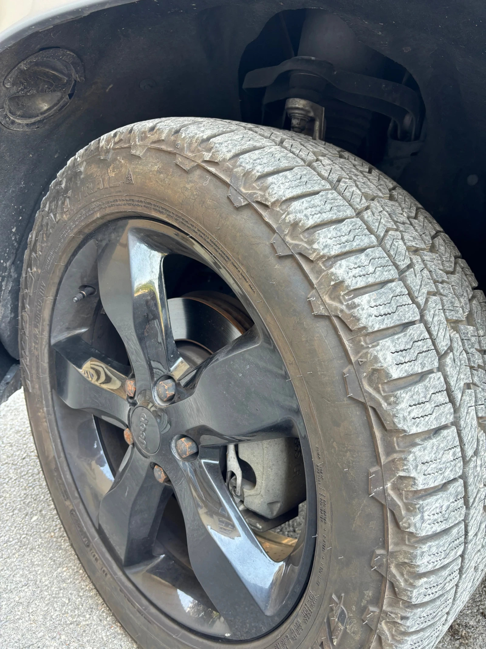 Jeep Grand cherokee  - изображение 3