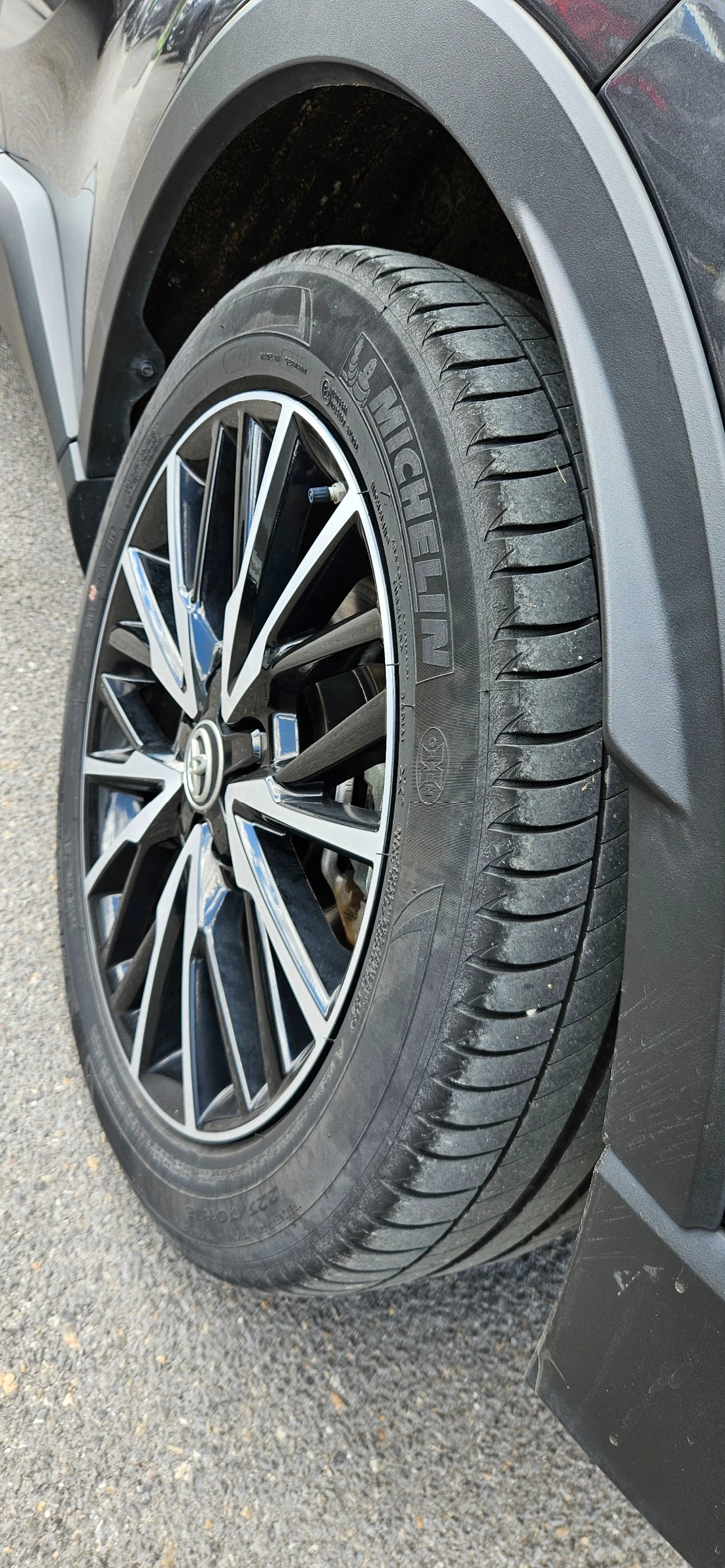 Toyota C-HR 1.8 Hybrid E-CVT Lounge | Mobile.bg   16