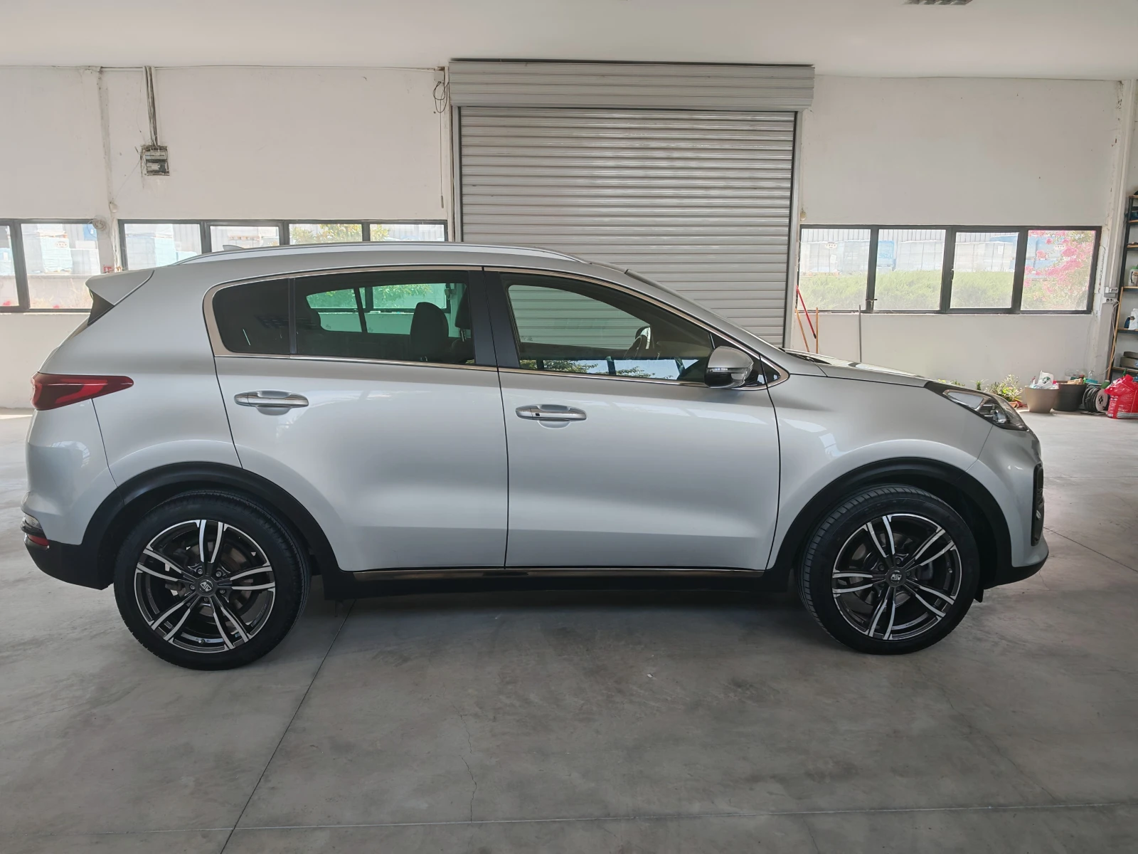 Kia Sportage 1.6 CRDi  GT-Line - изображение 7