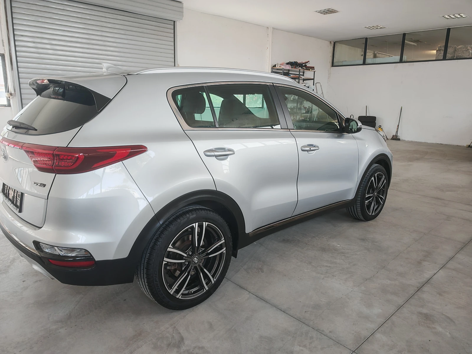 Kia Sportage 1.6 CRDi  GT-Line - изображение 6