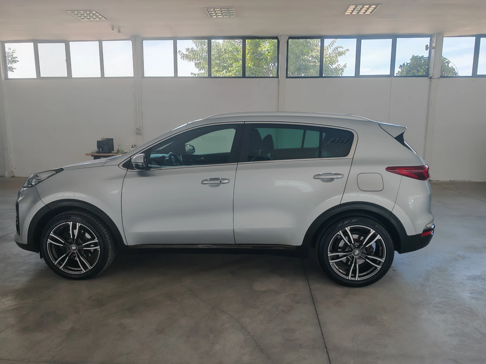 Kia Sportage 1.6 CRDi  GT-Line - изображение 3